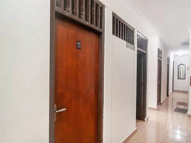 Oyo 2256 Danysa Guesthouse جاكرتا المظهر الخارجي الصورة