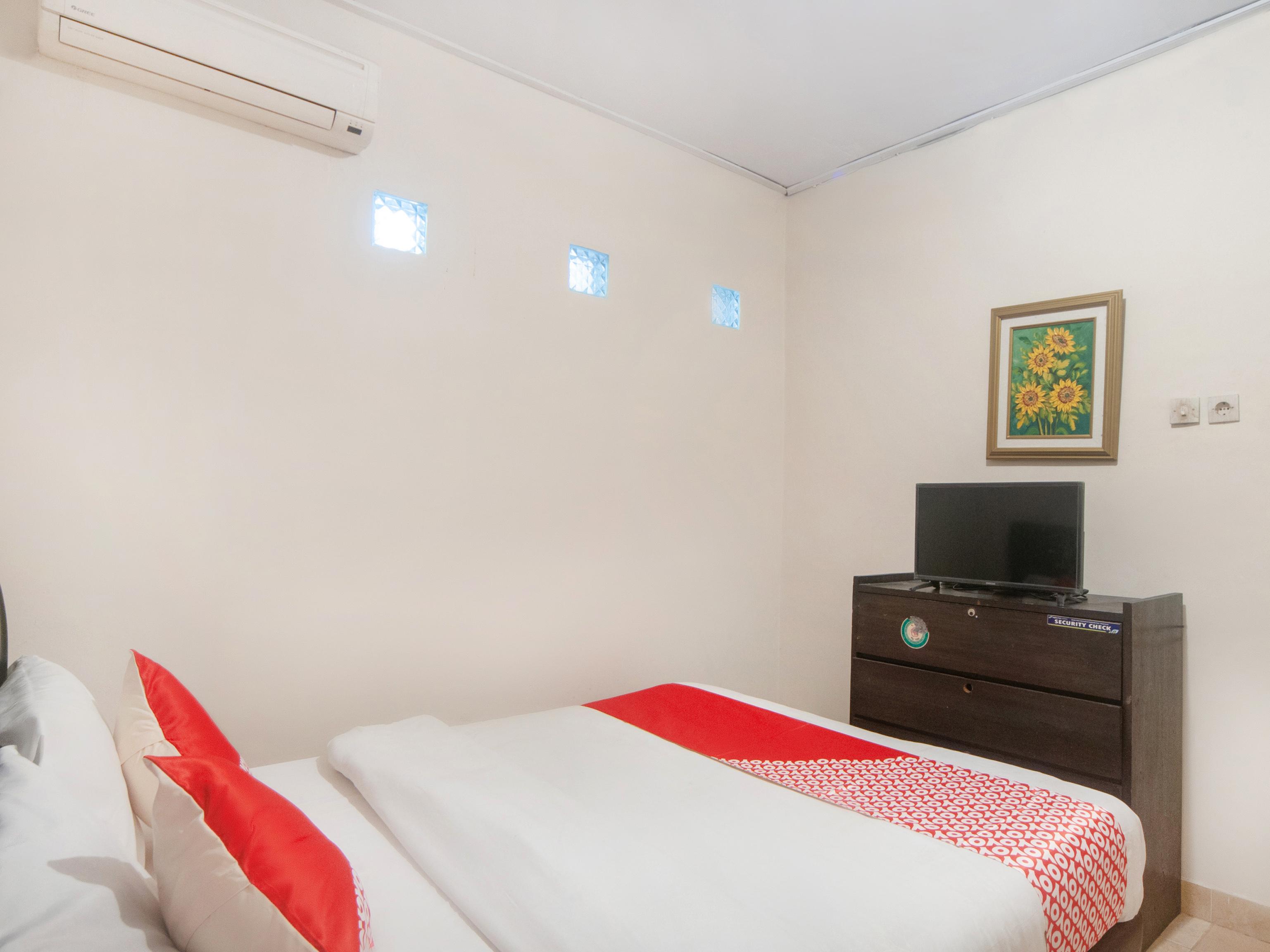 Oyo 2256 Danysa Guesthouse جاكرتا المظهر الخارجي الصورة