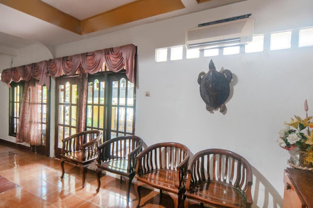 Oyo 2256 Danysa Guesthouse جاكرتا المظهر الخارجي الصورة