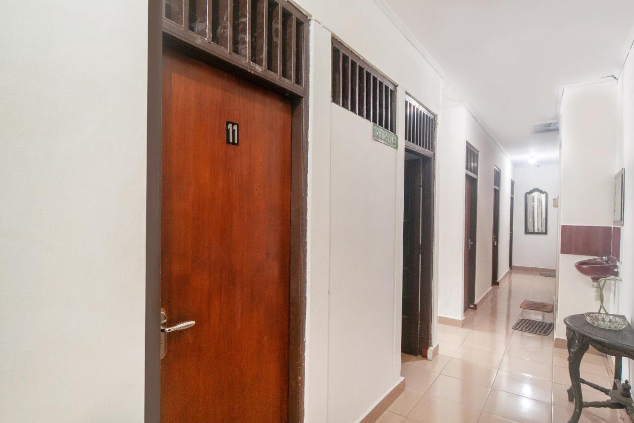 Oyo 2256 Danysa Guesthouse جاكرتا المظهر الخارجي الصورة